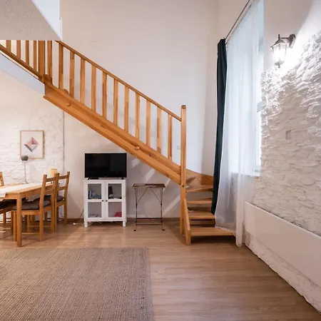 Innova Vision 公寓 *